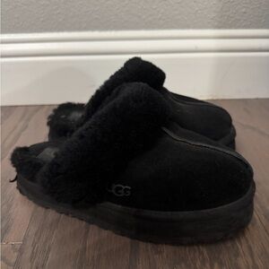 UGG Classic Black Slippers